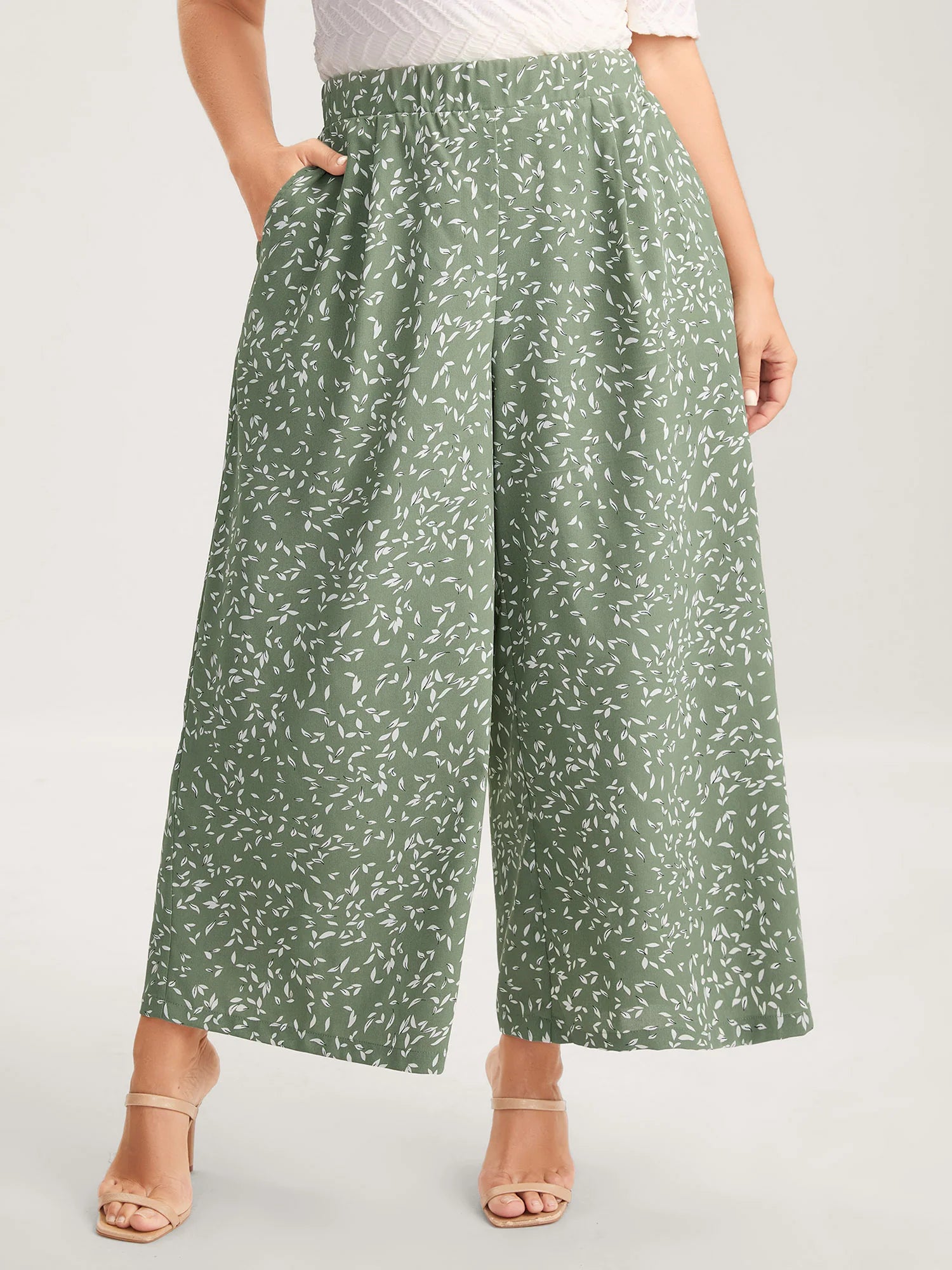 Ditsy Floral Print Wide-Leg Pants