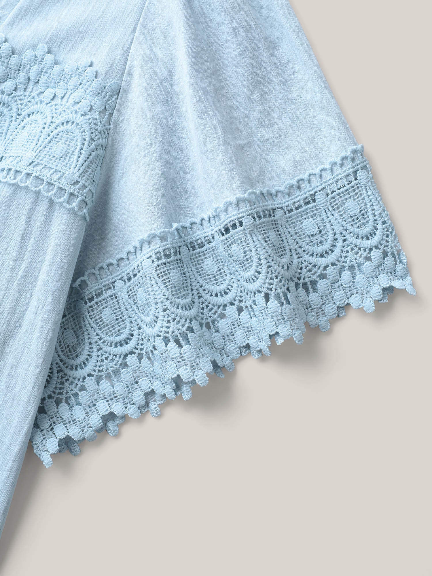 Lace Trim Spliced Solid Blouse