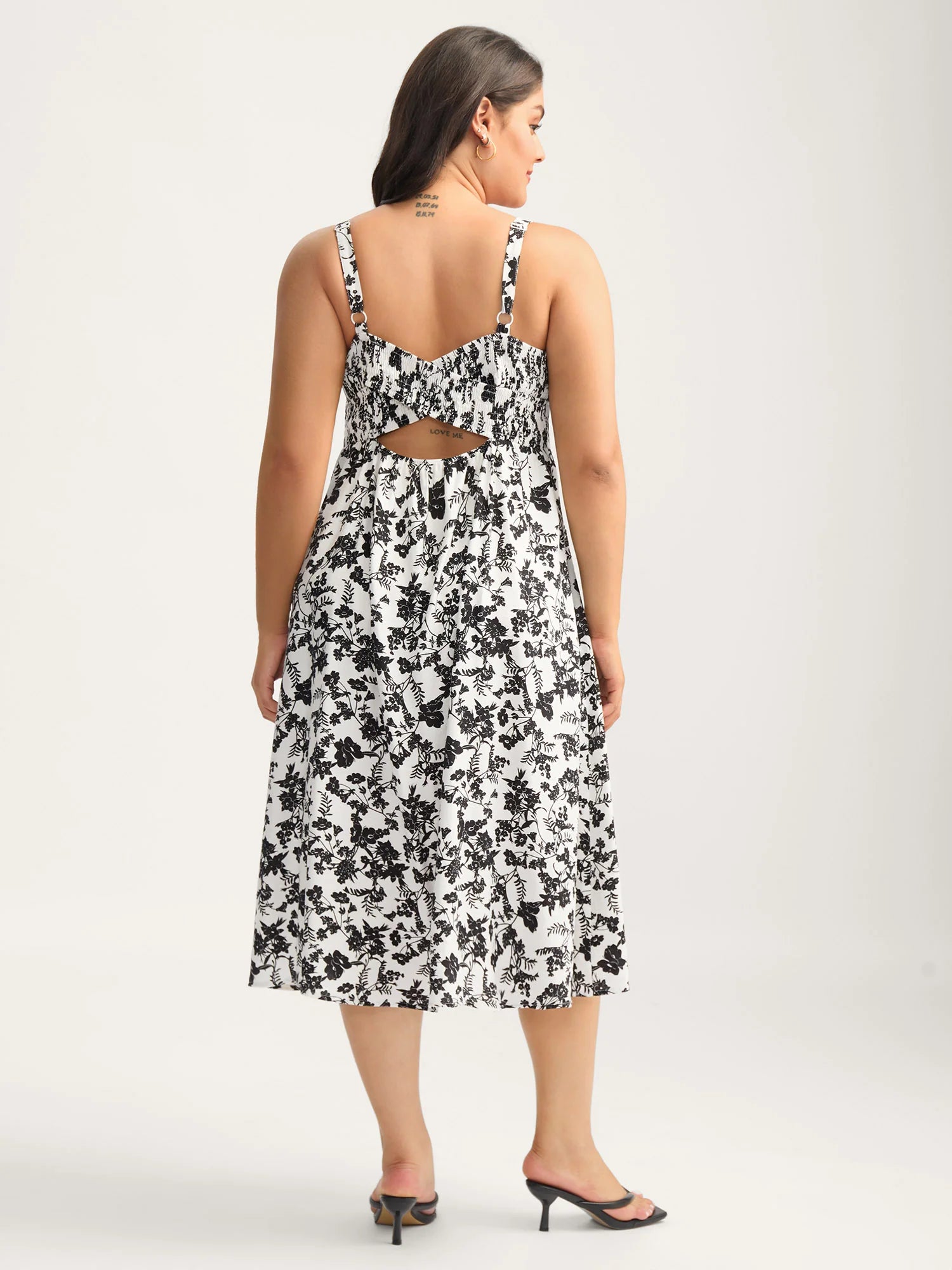 Monochrome Florals Shirred Backless Midi Dress