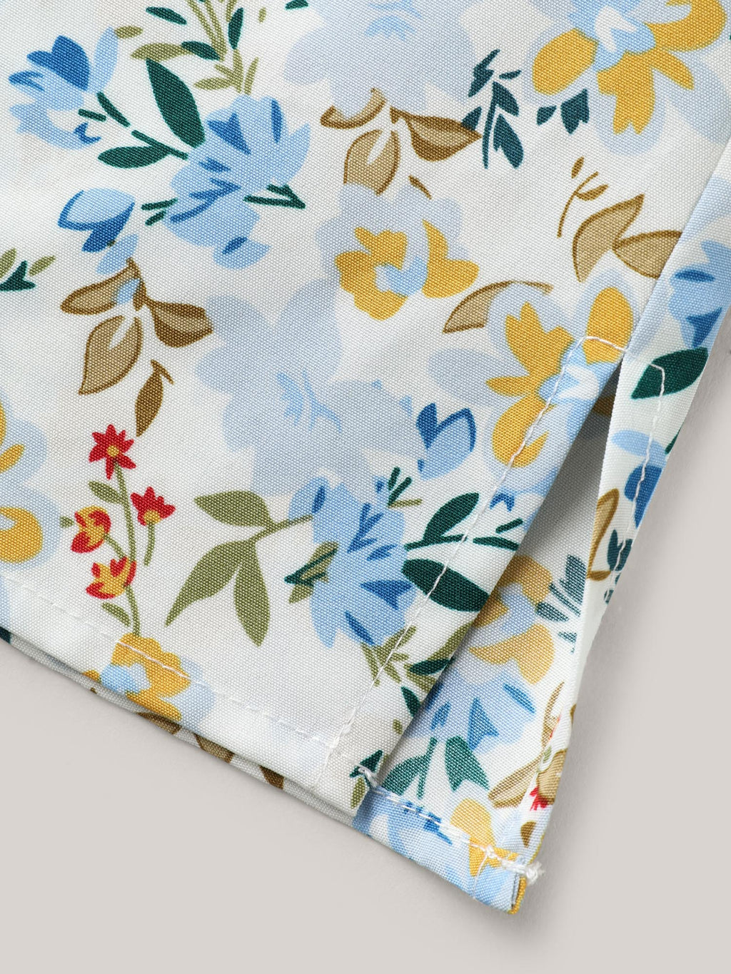 Floral Print Shirred Neck Blouse